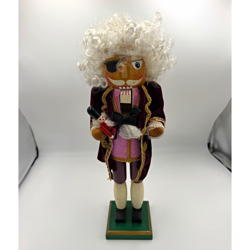 Wooden Drummer Nutcracker Marionette Animated Music Box Christmas